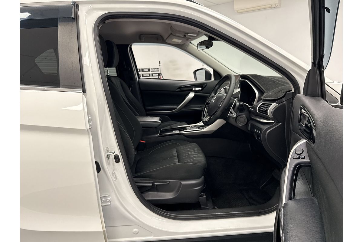 2019 Mitsubishi Eclipse Cross LS YA