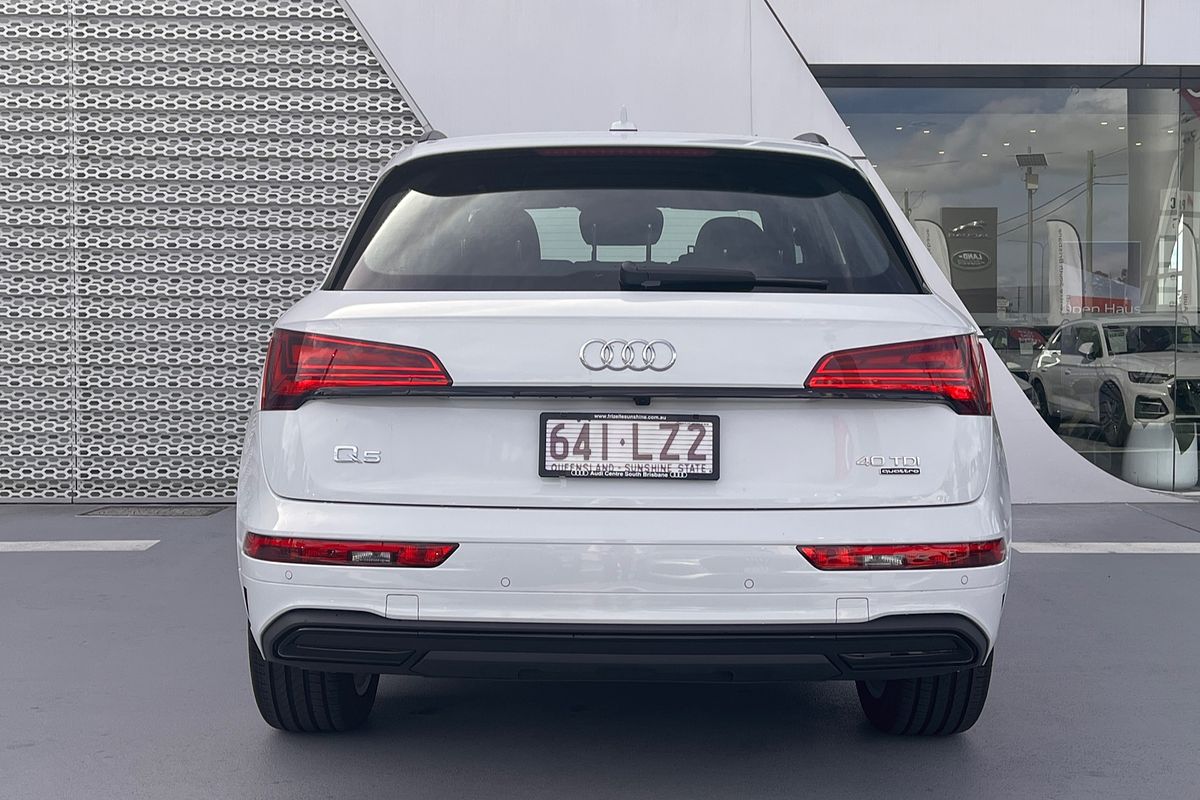 2024 Audi Q5 40 TDI Sport FY