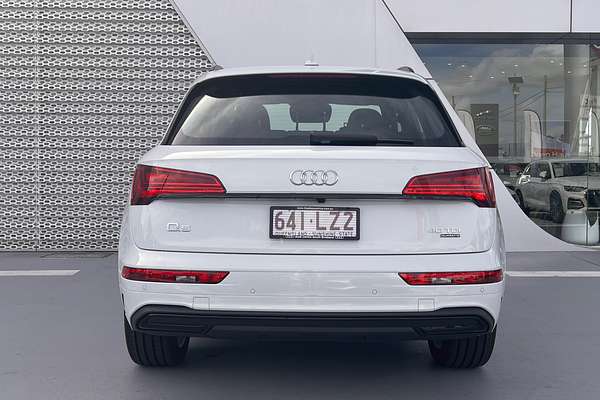2024 Audi Q5 40 TDI Sport FY