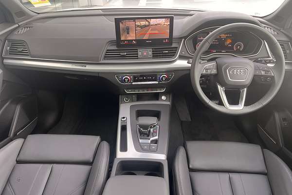 2024 Audi Q5 40 TDI Sport FY