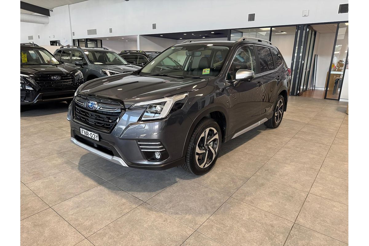 2024 Subaru Forester 2.5i-S S5