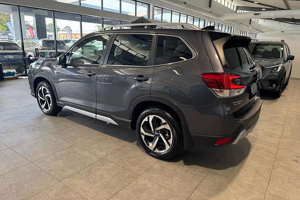 2024 Subaru Forester 2.5i-S S5