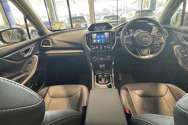 2024 Subaru Forester 2.5i-S S5