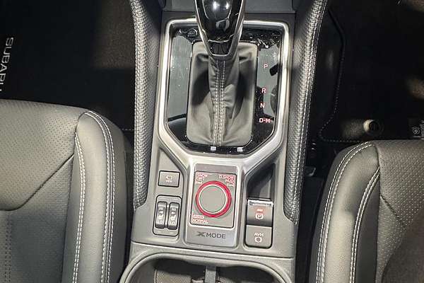 2024 Subaru Forester 2.5i-S S5