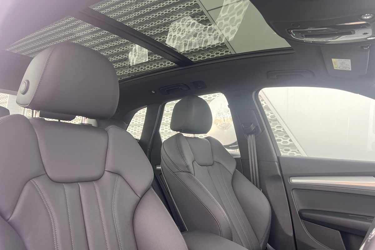 2024 Audi Q5 40 TDI Sport FY