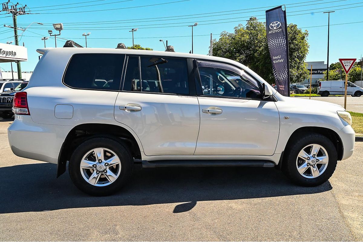 2010 Toyota Landcruiser Sahara VDJ200R
