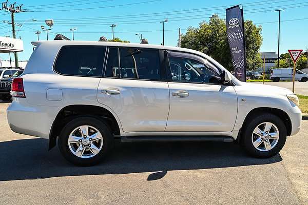 2010 Toyota Landcruiser Sahara VDJ200R