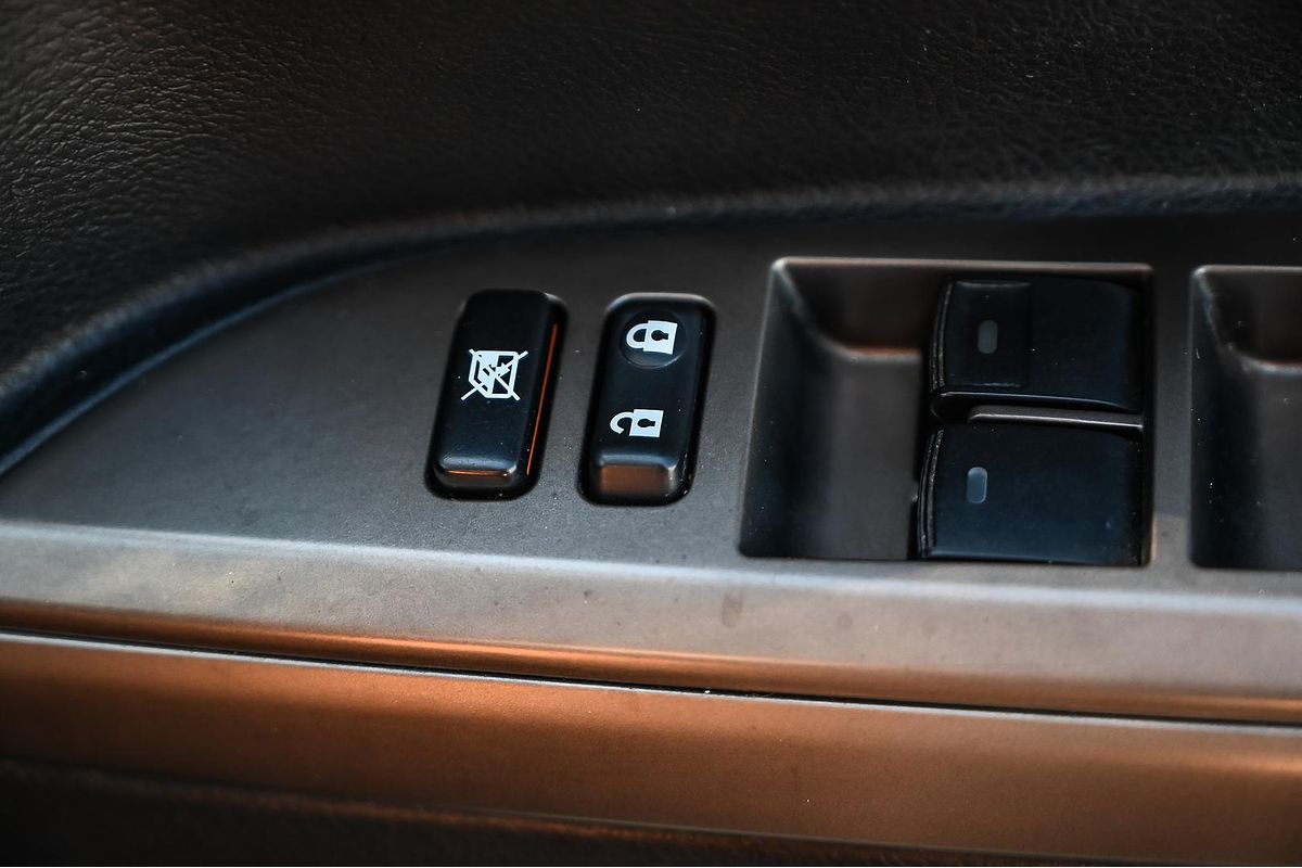 2010 Toyota Landcruiser Sahara VDJ200R