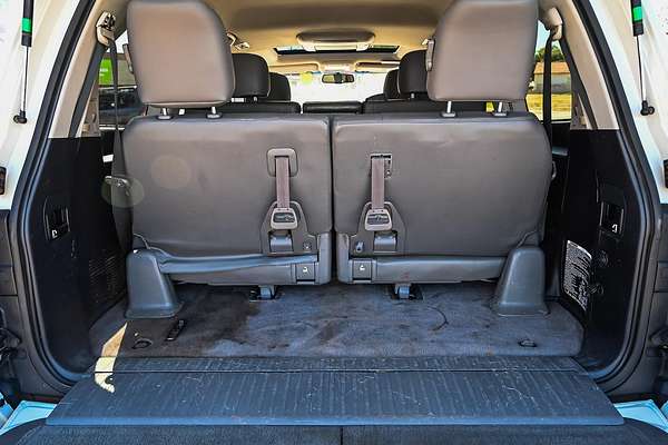2010 Toyota Landcruiser Sahara VDJ200R