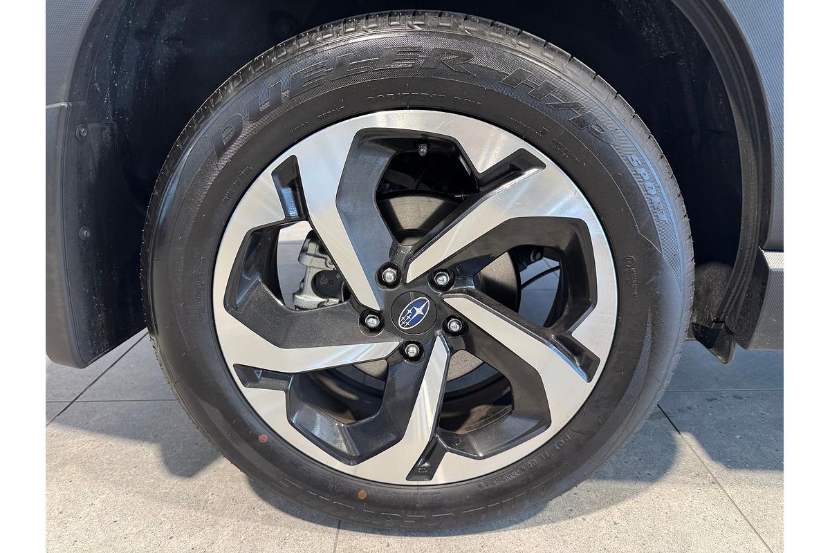 2024 Subaru Forester 2.5i-S S5