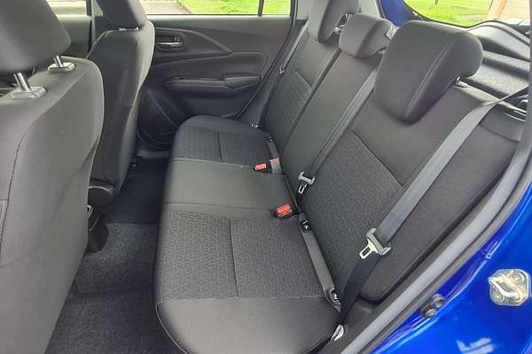 2024 Suzuki Swift Hybrid UZ