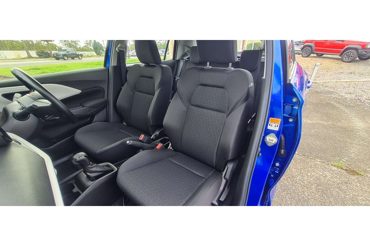 2024 Suzuki Swift Hybrid UZ