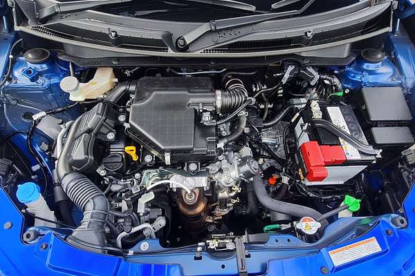 2024 Suzuki Swift Hybrid UZ