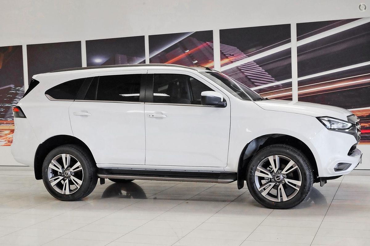 2024 Isuzu MU-X LS-T