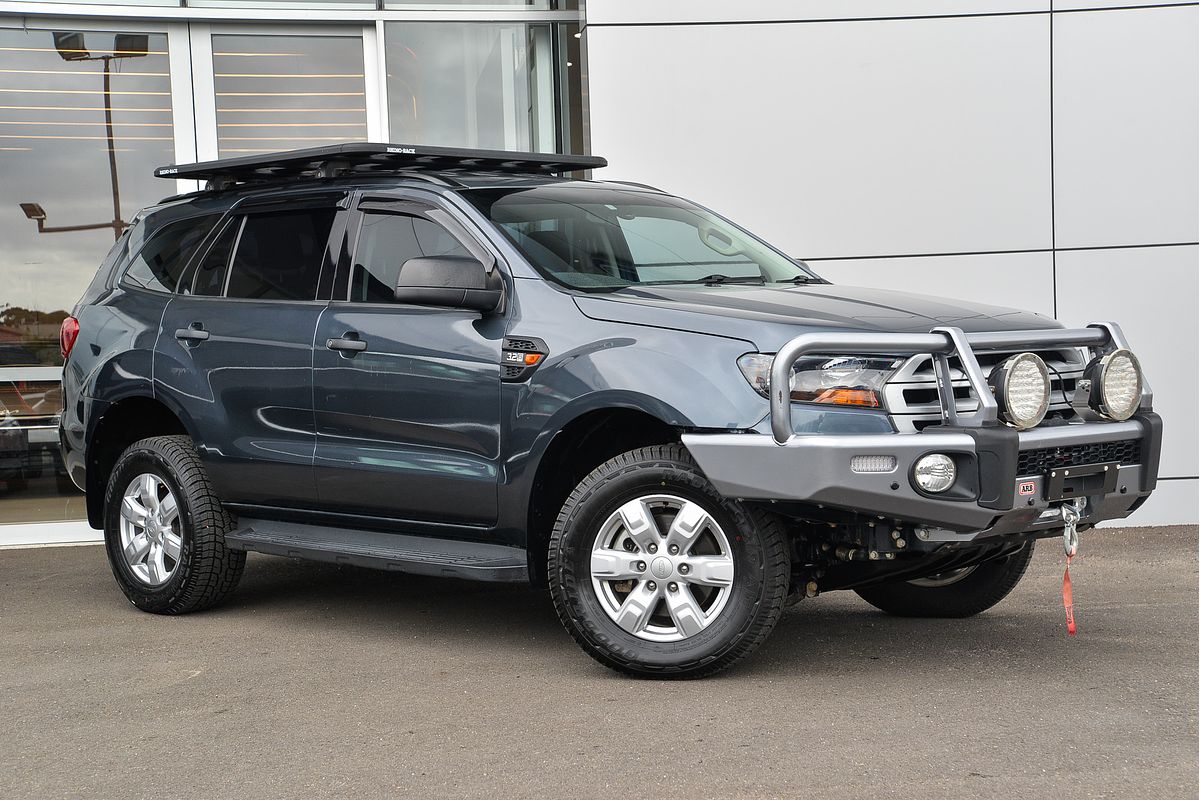 2015 Ford Everest Ambiente UA