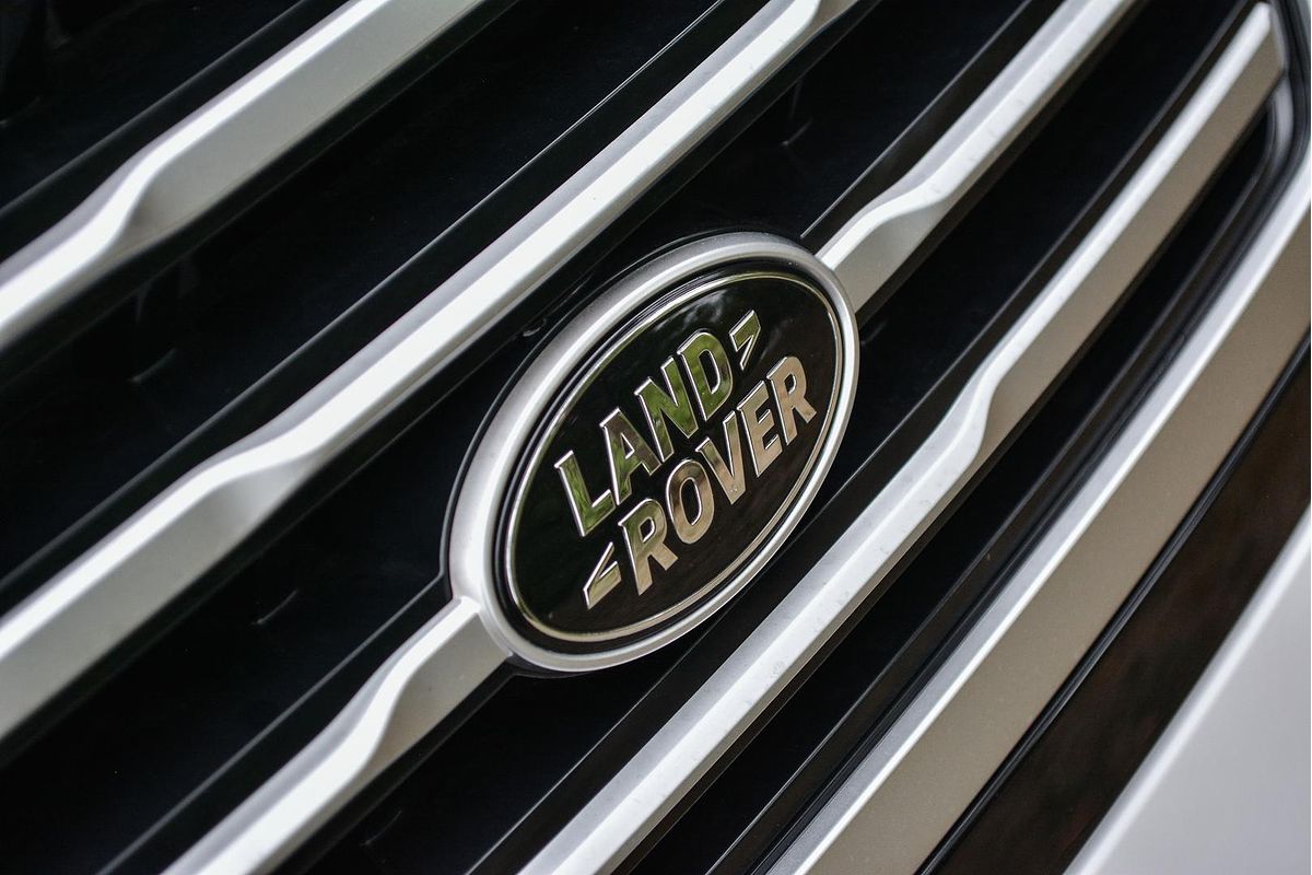 2023 Land Rover Range Rover P615 SV L460 LWB
