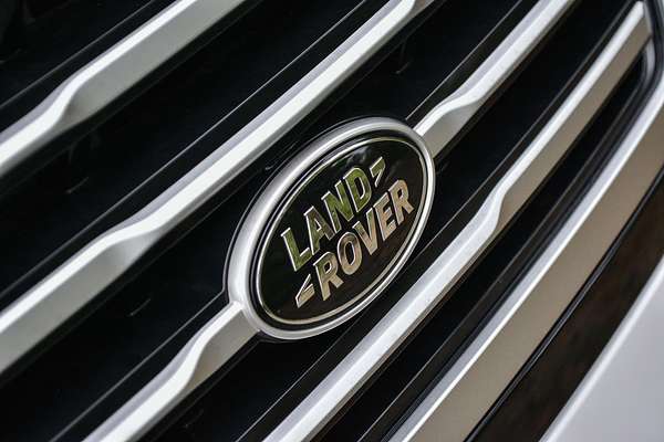 2023 Land Rover Range Rover P615 SV L460 LWB