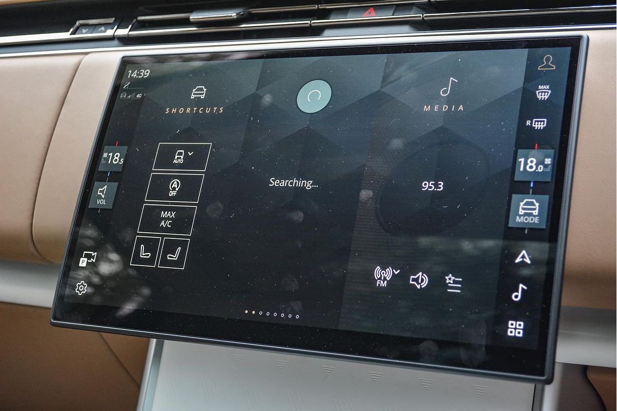 2023 Land Rover Range Rover P615 SV L460 LWB
