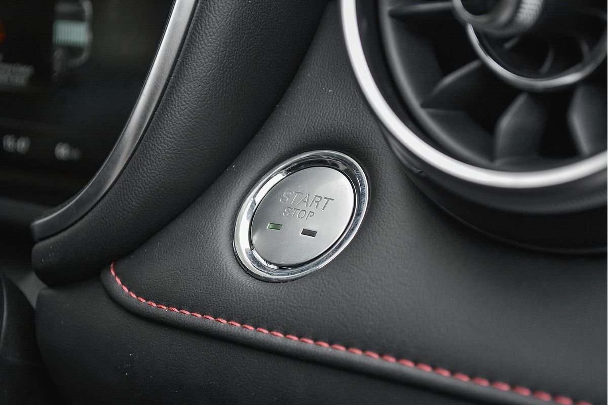2022 MG HS Plus EV Excite SAS23