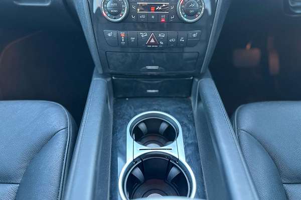 2011 Mercedes-Benz M-Class ML350 CDI BlueEFFICIENCY W164