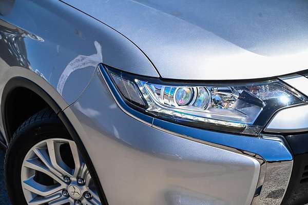 2019 Mitsubishi Outlander ES ADAS ZL