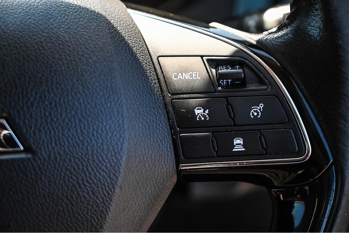 2019 Mitsubishi Outlander ES ADAS ZL