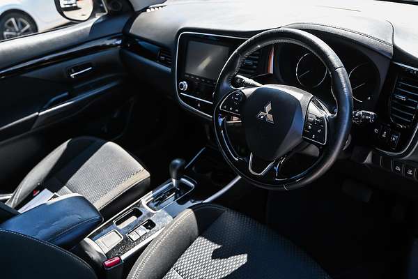 2019 Mitsubishi Outlander ES ADAS ZL