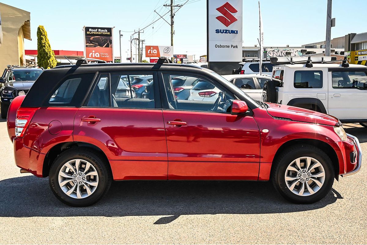2013 Suzuki Grand Vitara Urban JB