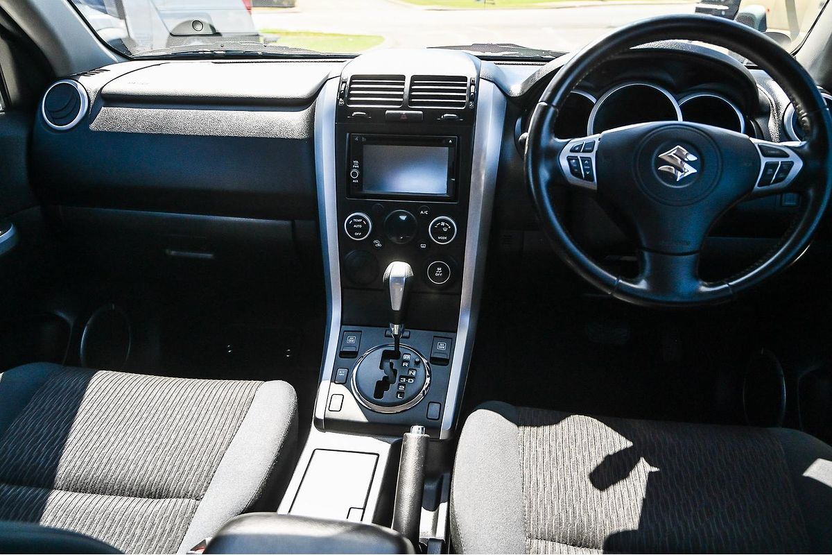 2013 Suzuki Grand Vitara Urban JB