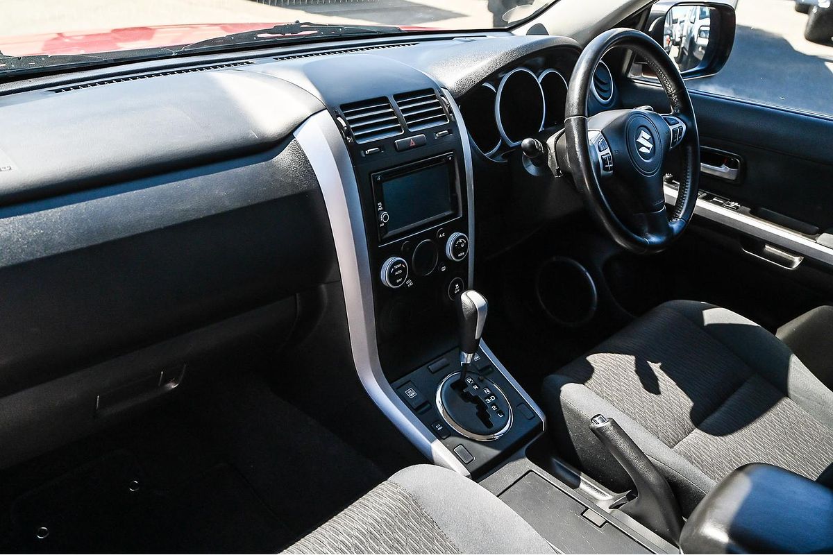 2013 Suzuki Grand Vitara Urban JB