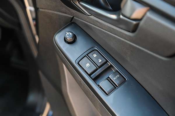 2020 Isuzu D-MAX SX High Ride Rear Wheel Drive