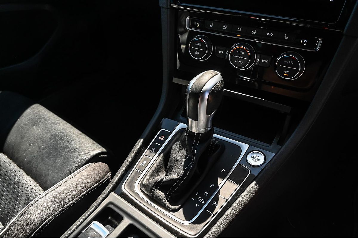2018 Volkswagen Golf R 7.5
