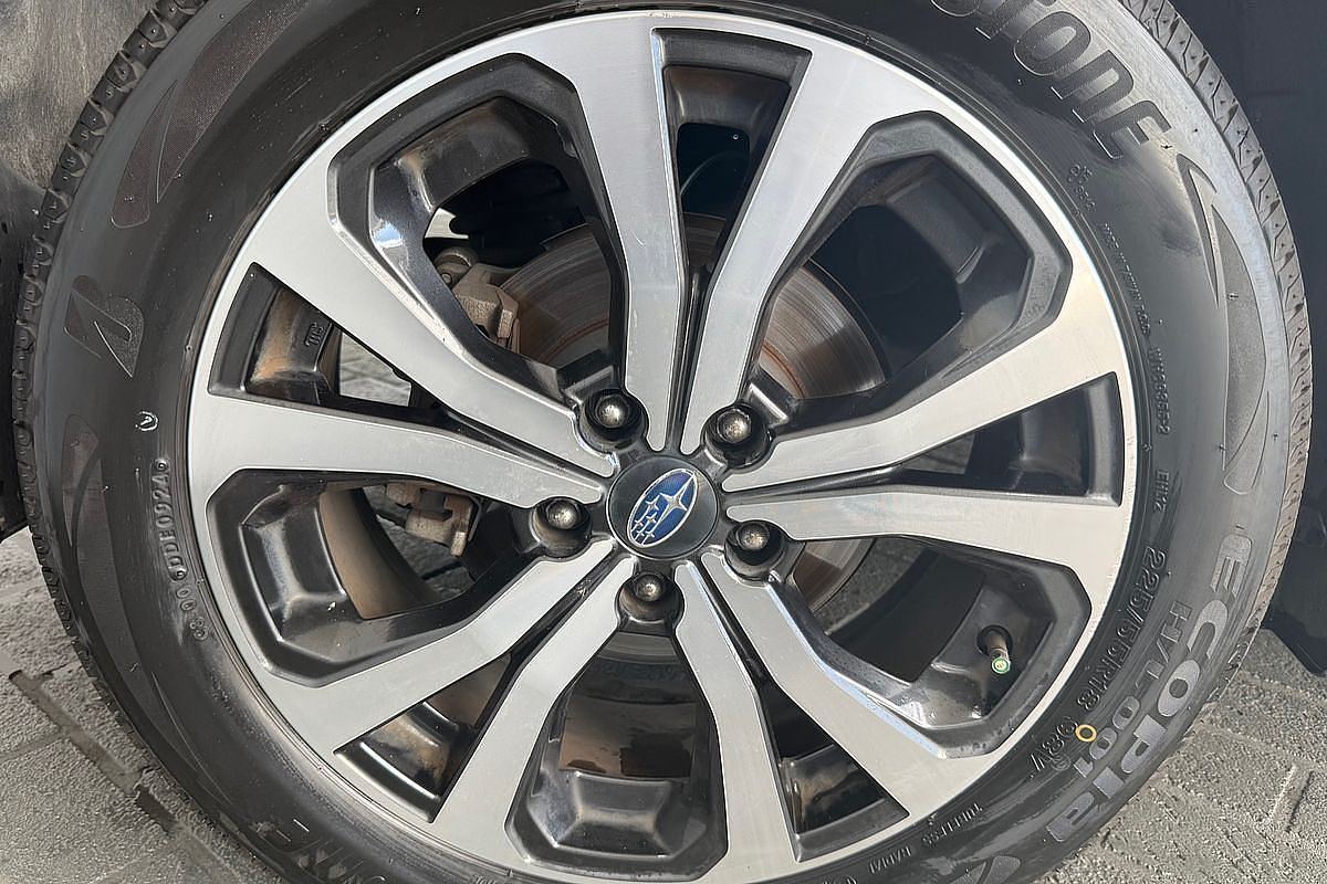 2019 Subaru Forester 2.5i Premium S5