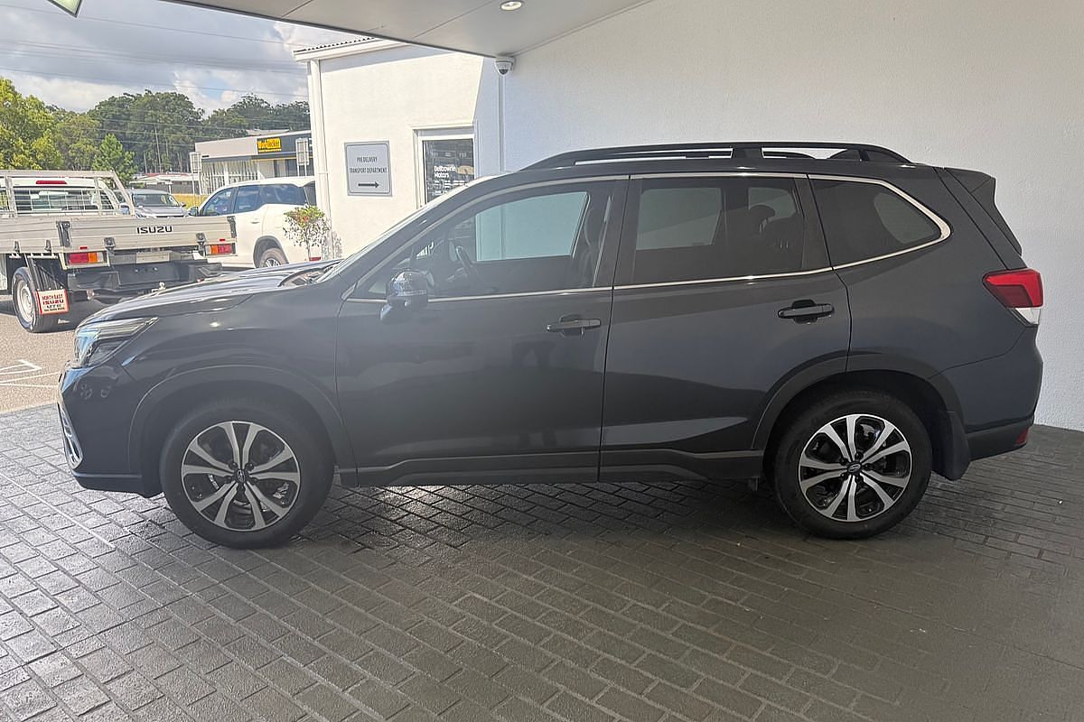 2019 Subaru Forester 2.5i Premium S5
