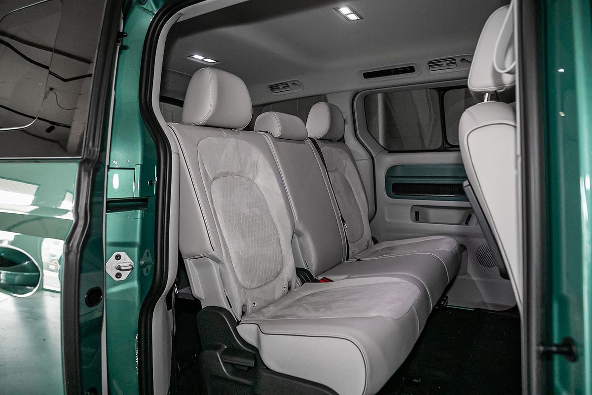2025 Volkswagen ID. Buzz Pro BEV560 EB SWB