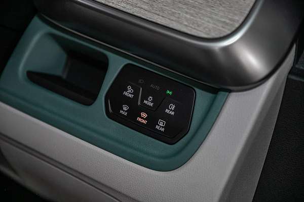 2025 Volkswagen ID. Buzz Pro BEV560 EB SWB