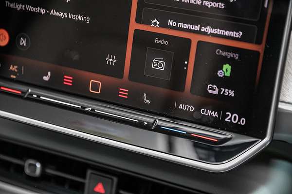 2025 Volkswagen ID. Buzz Pro BEV560 EB SWB