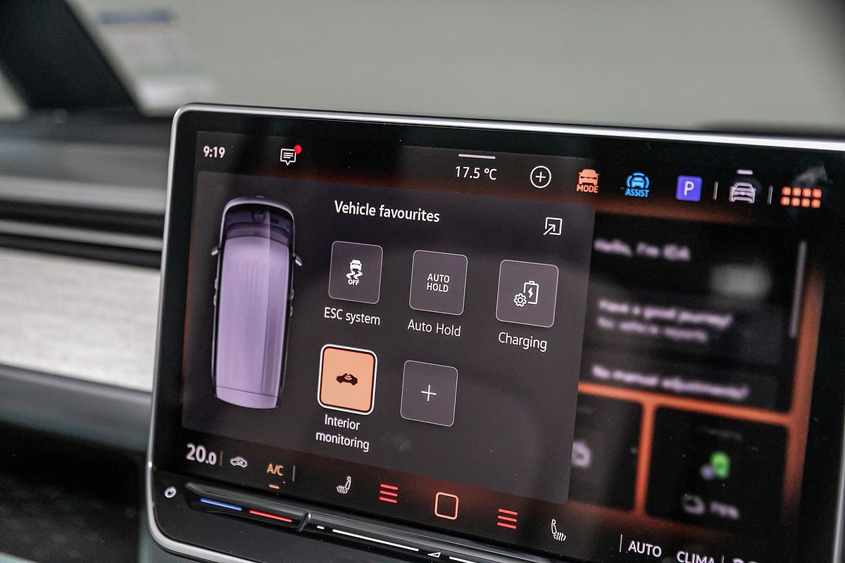 2025 Volkswagen ID. Buzz Pro BEV560 EB SWB