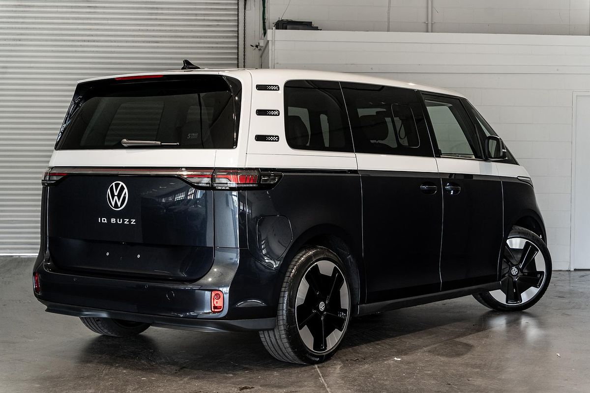 2025 Volkswagen ID. Buzz Pro BEV560 EB SWB