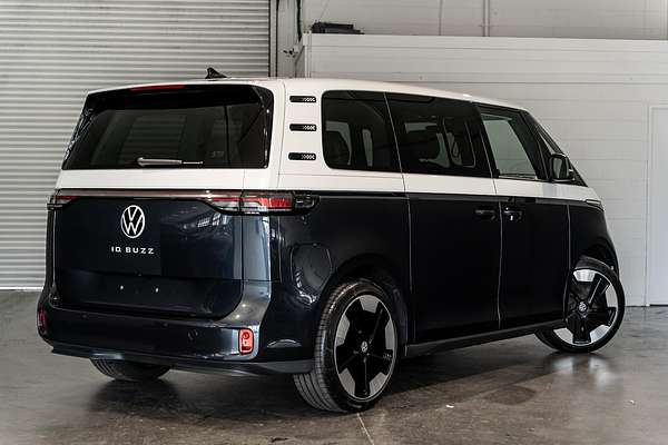 2025 Volkswagen ID. Buzz Pro BEV560 EB SWB