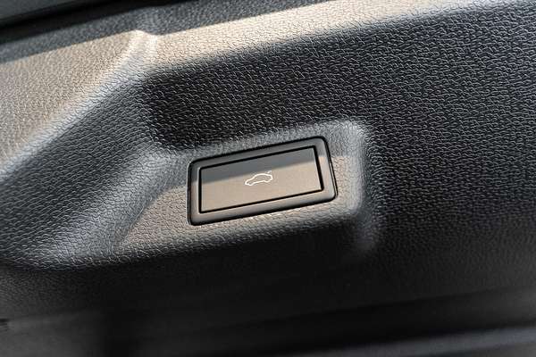 2025 Volkswagen ID. Buzz Pro BEV560 EB SWB