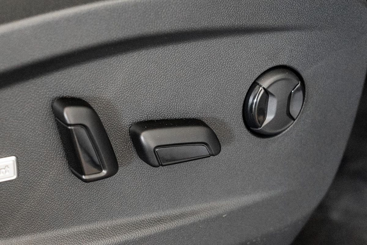 2025 Volkswagen ID. Buzz Pro BEV560 EB SWB