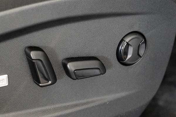2025 Volkswagen ID. Buzz Pro BEV560 EB SWB