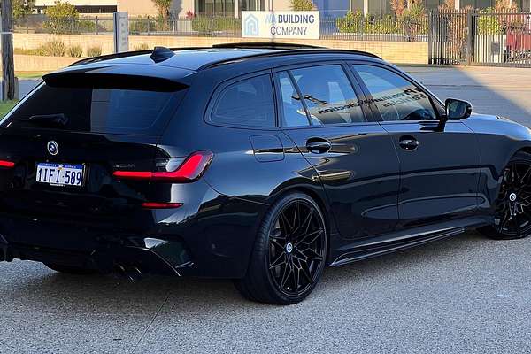 2022 BMW 3 Series 330i Luxury Line G21