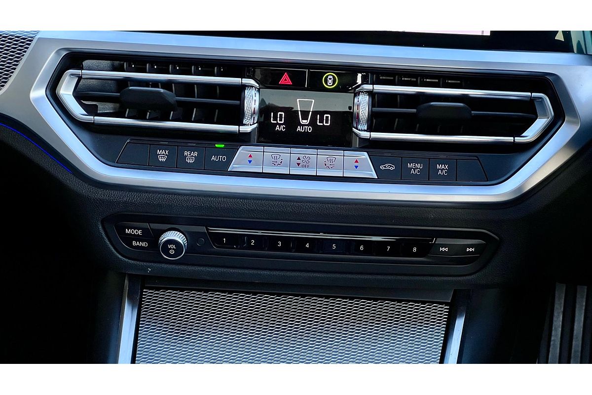 2022 BMW 3 Series 330i Luxury Line G21