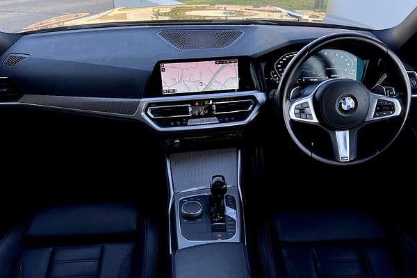 2022 BMW 3 Series 330i Luxury Line G21