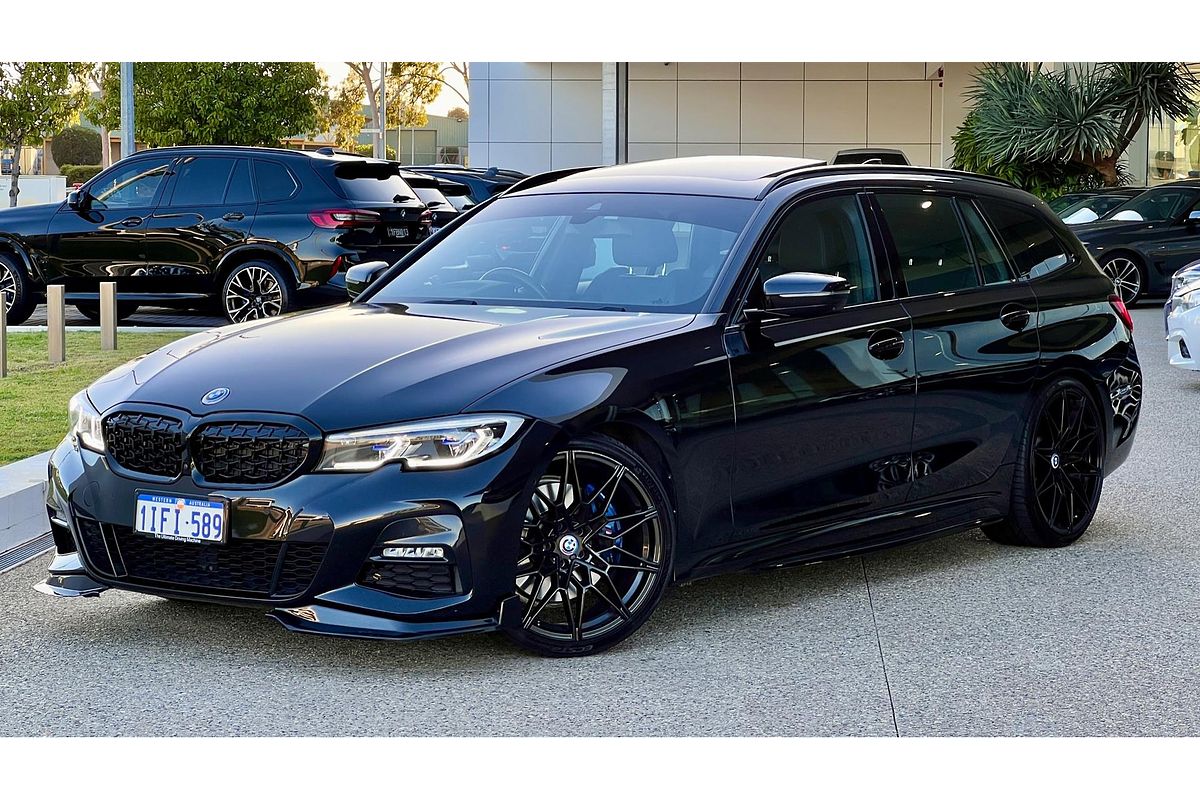 2022 BMW 3 Series 330i Luxury Line G21