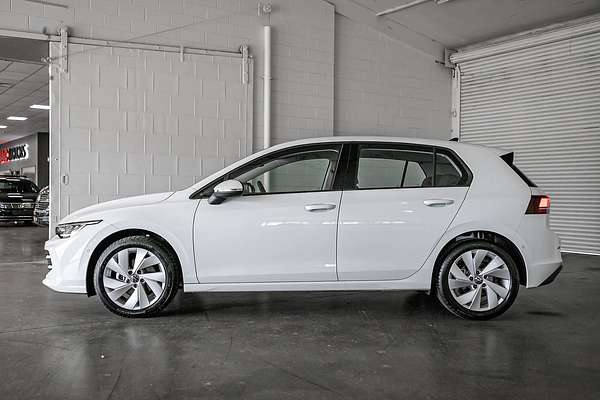 2025 Volkswagen Golf 110TSI Life 8.5