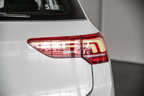 2025 Volkswagen Golf 110TSI Life 8.5