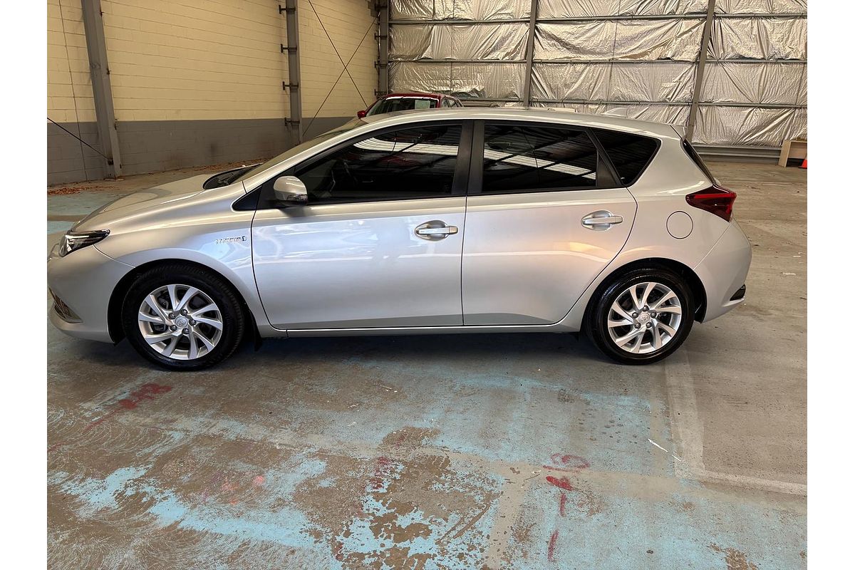 2018 Toyota Corolla Hybrid ZWE186R